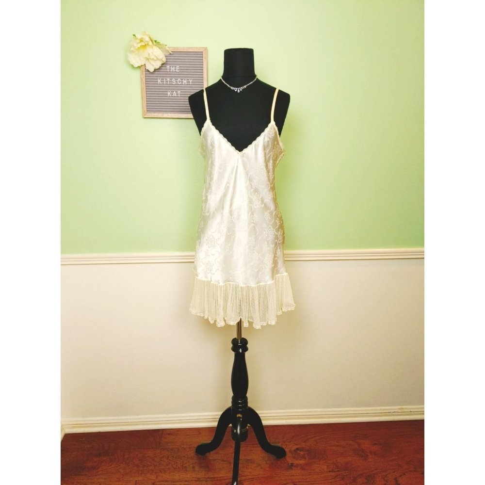 Vintage 1970's Victoria's Secret Peignoir Set